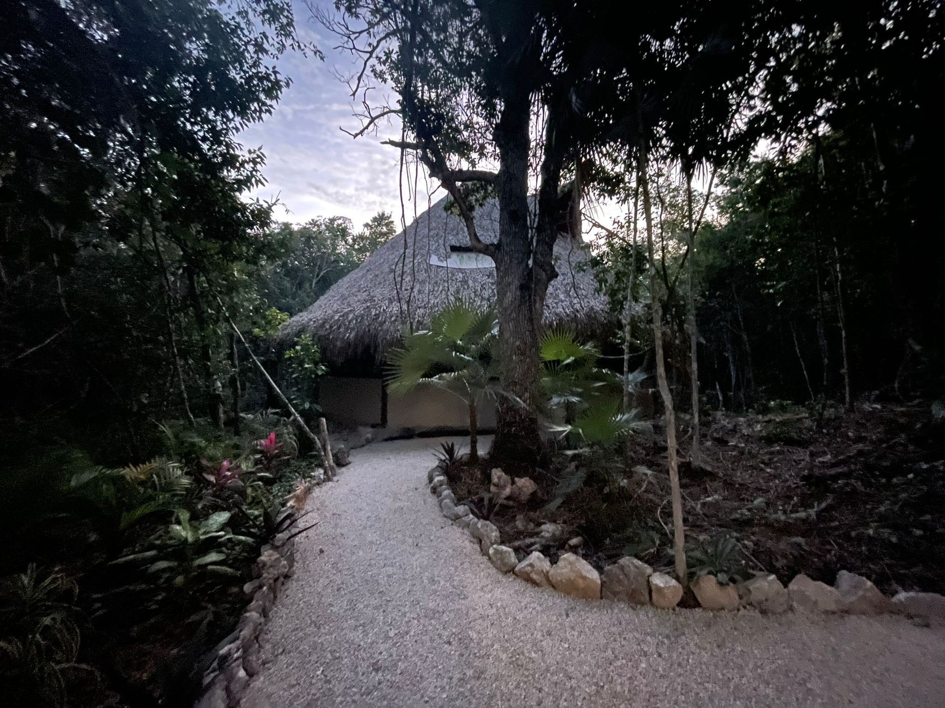 Path to the Maloka at Casa Arkaana